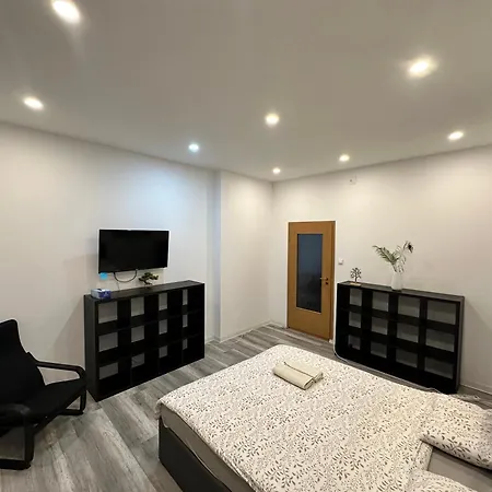 Piata Libertatii 2 Apartamento *